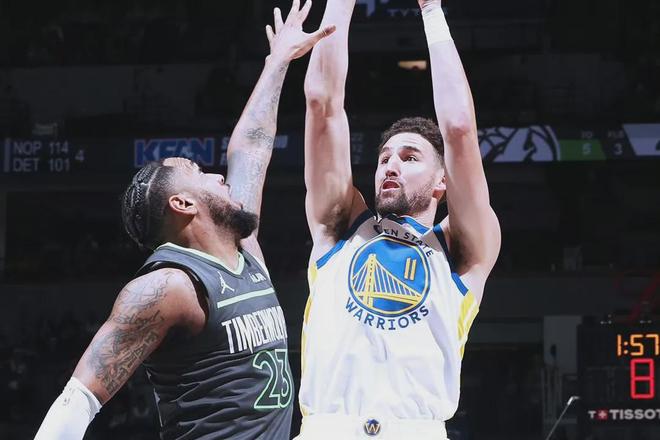 球速略快于 球速略快于